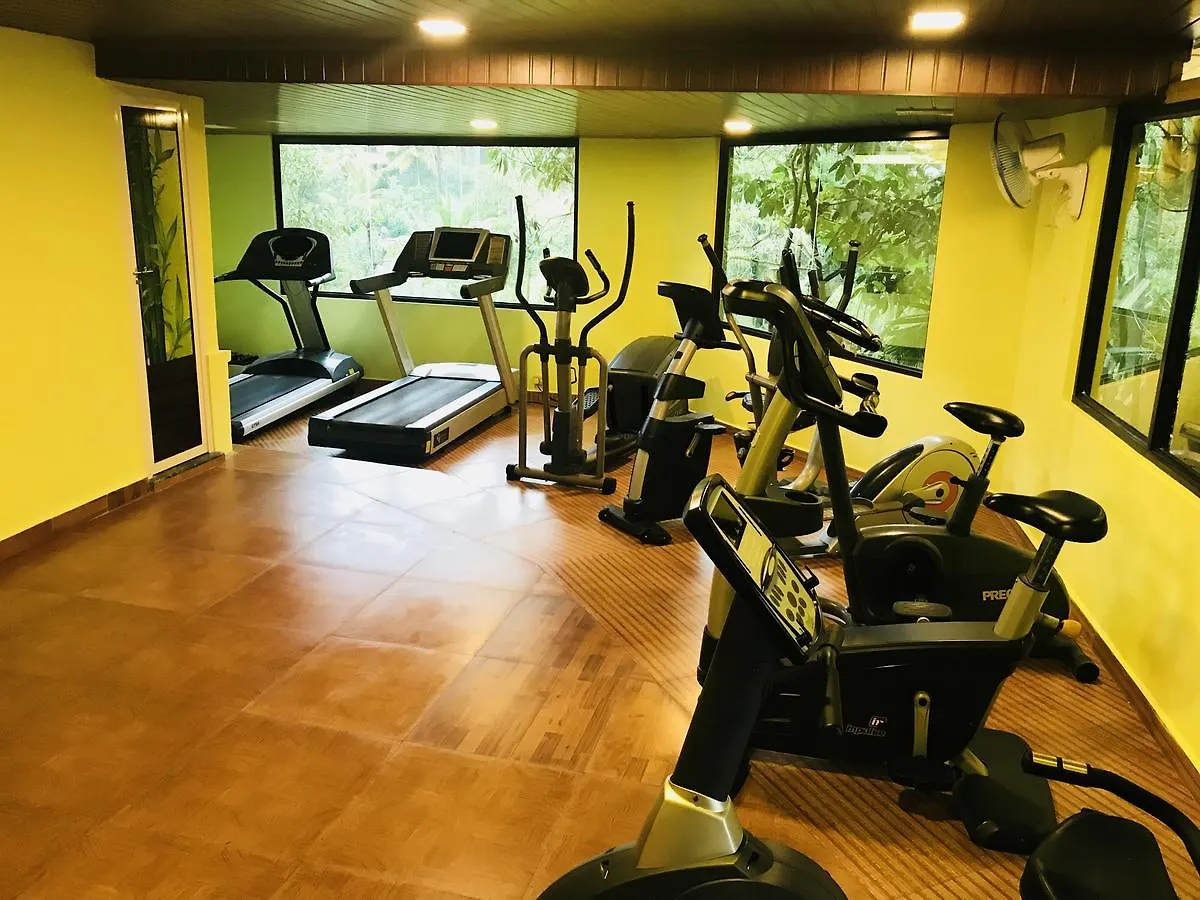 Hotel Wyte Mist Mountain Club Munnar Resort