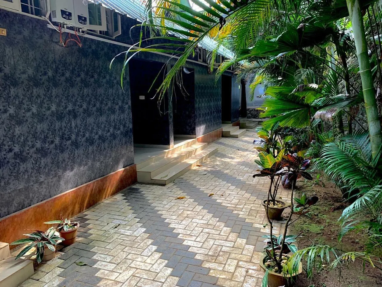 Hotel Wyte Mist Mountain Club Munnar Indien