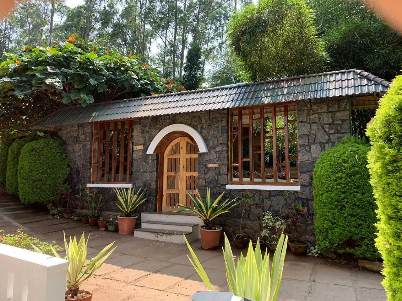 Hotel Wyte Mist Mountain Club Munnar 3*,