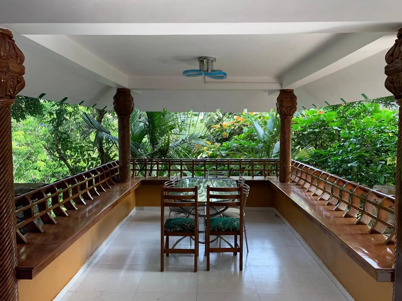 Resort Wyte Mist Mountain Club Hotel Munnar
